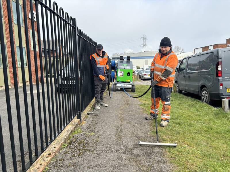 Solving the Pavement Puzzle: Compliant IWM for Areas with Parked Cars